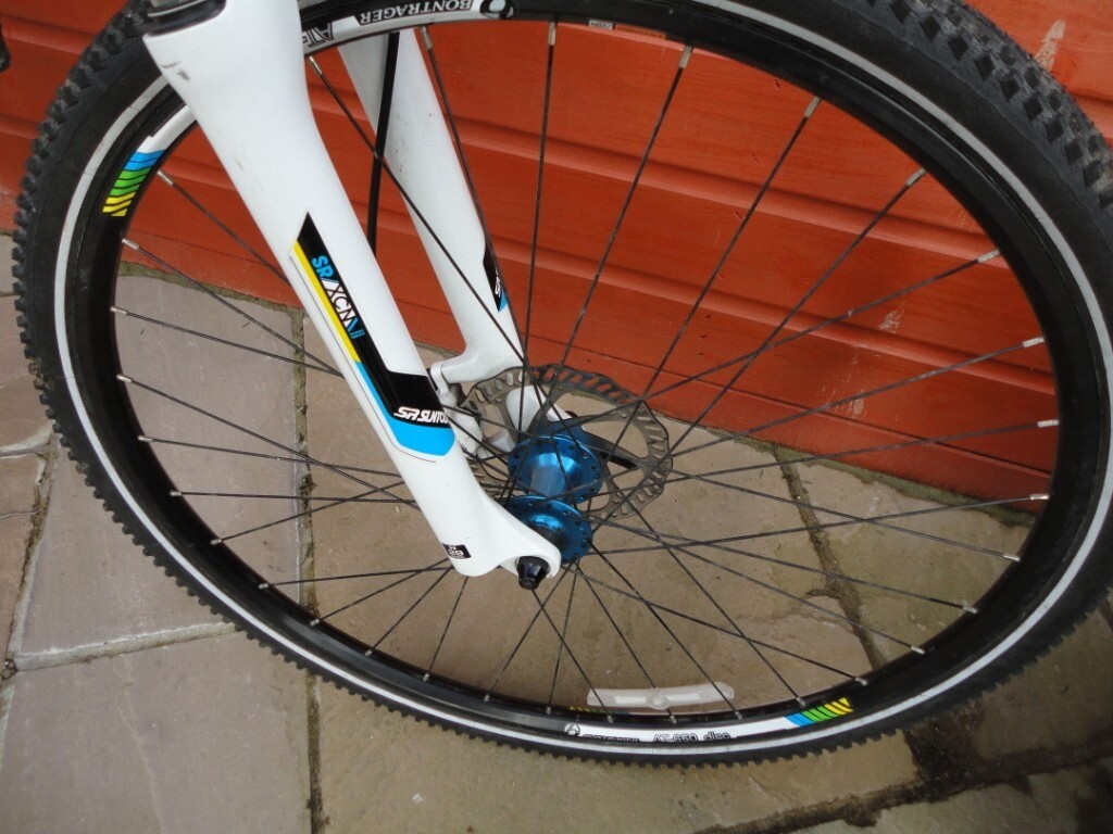 ladies Trek Calis hybrid bike, 14 inch 